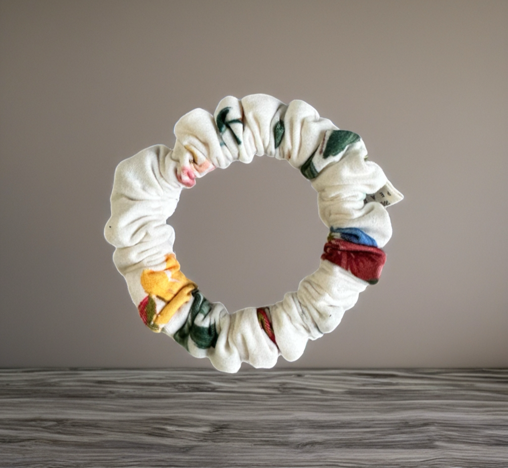 Scrunchies Cream Floral