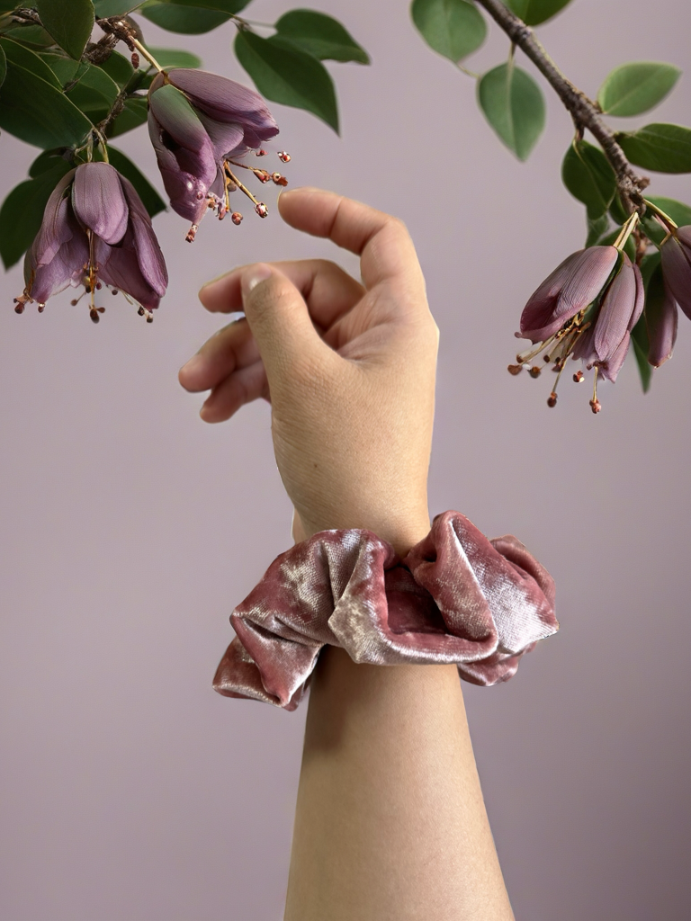 Scrunchies Cameo Brown Valvet