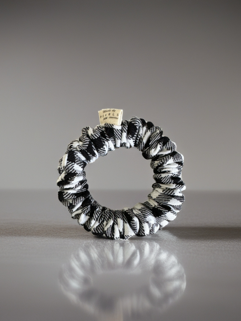 Scrunchies Black Gingham Checker