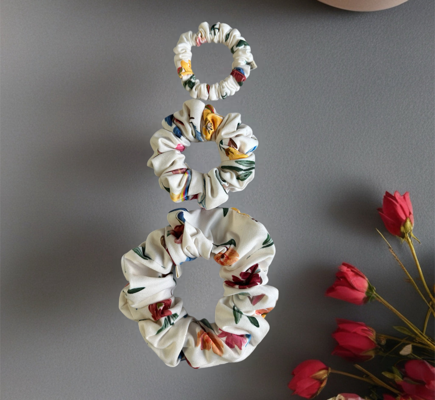 Scrunchies Cream Floral